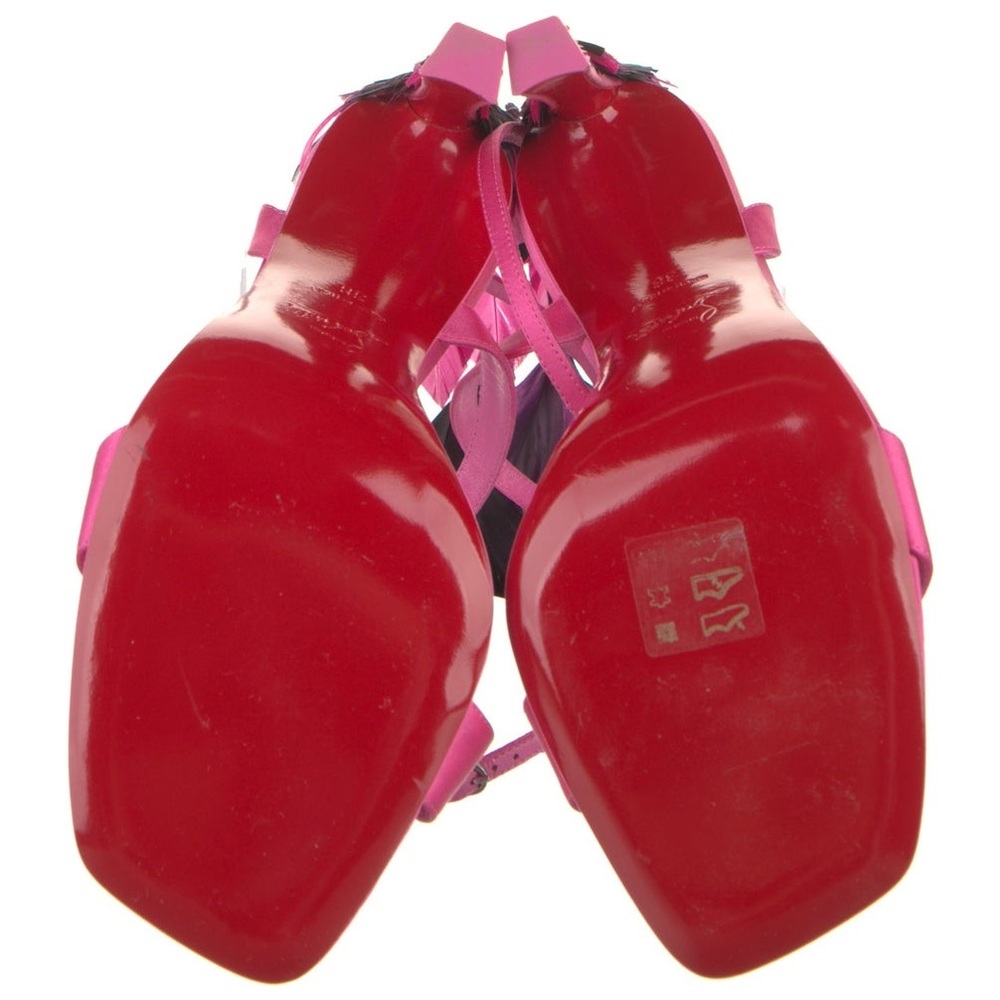 Christian Louboutin Condora feather-embellished satin pink sandals 8 New - Picture 4 of 4